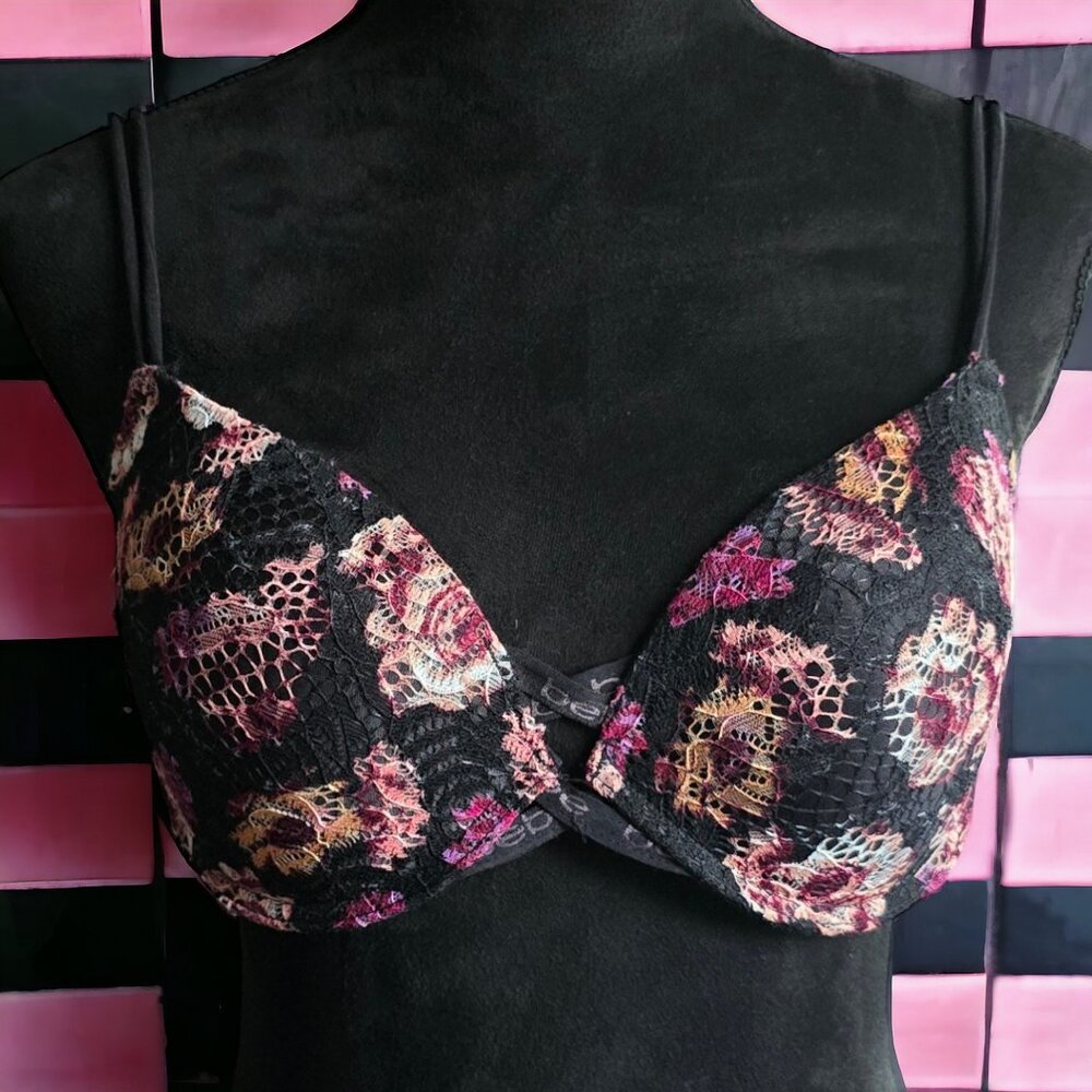 BEBE ( 36C ) Black Floral Embroidered/Stitched Design Bra